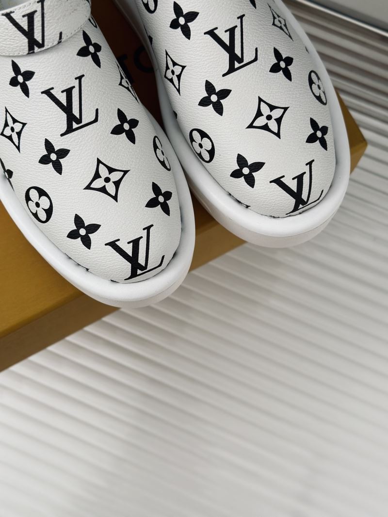 Louis Vuitton Low Shoes